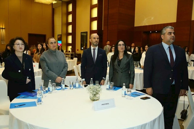 “Gənclər və Türk Dünyası Mədəniyyəti” adlı tədbir keçirilib — FOTOLAR “Gənclər və Türk Dünyası Mədəniyyəti” adlı tədbir keçirilib — FOTOLAR