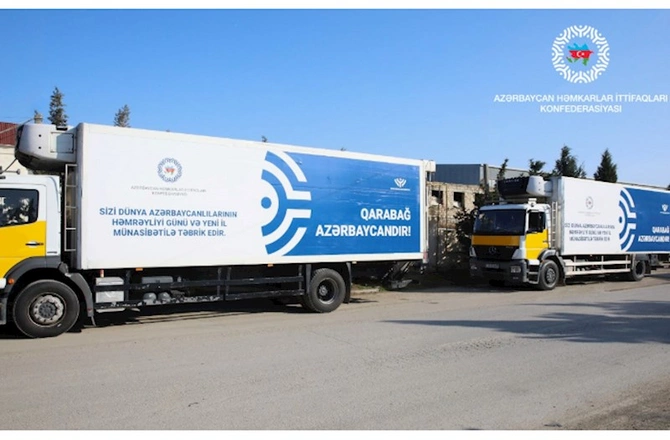 Respublikamızın şəhər və rayonlarında yaşayan uşaqlara bayram hədiyyələri verilib — FOTOLAR