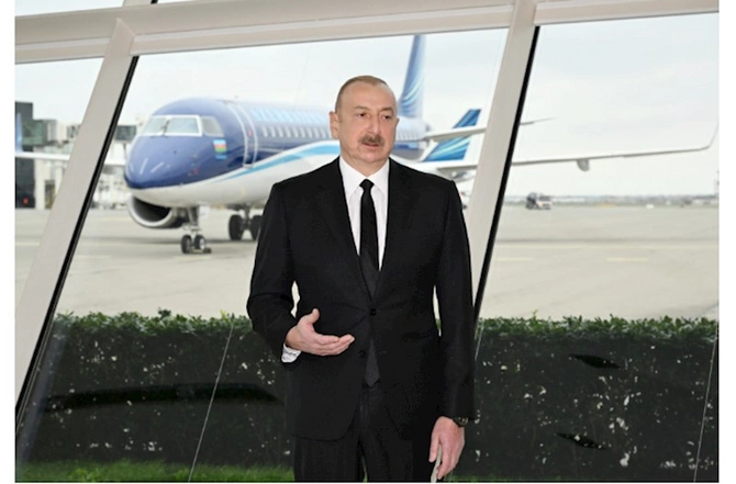 İlham Əliyev Azərbaycan Televiziyasına müsahibə verib — FOTOLAR (YENİLƏNİB) İlham Əliyev Azərbaycan Televiziyasına müsahibə verib — FOTOLAR (YENİLƏNİB)