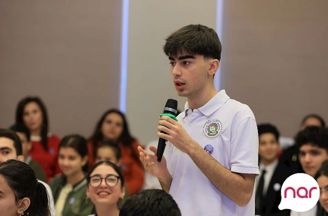 “Nar”ın dəstəyi ilə uşaq hüquqlarına həsr olunmuş debat forum keçirildi — FOTOLAR