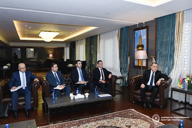 Azərbaycan və İranın XİN rəhbərləri görüşdü — FOTOLAR Azərbaycan və İranın XİN rəhbərləri görüşdü — FOTOLAR
