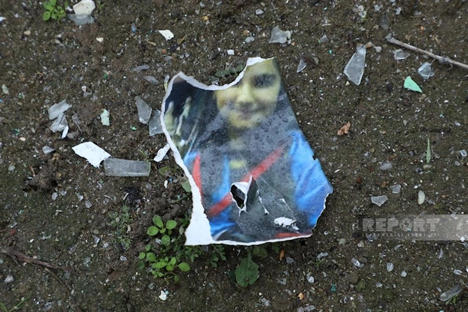 Vüqarın FOTOSU...