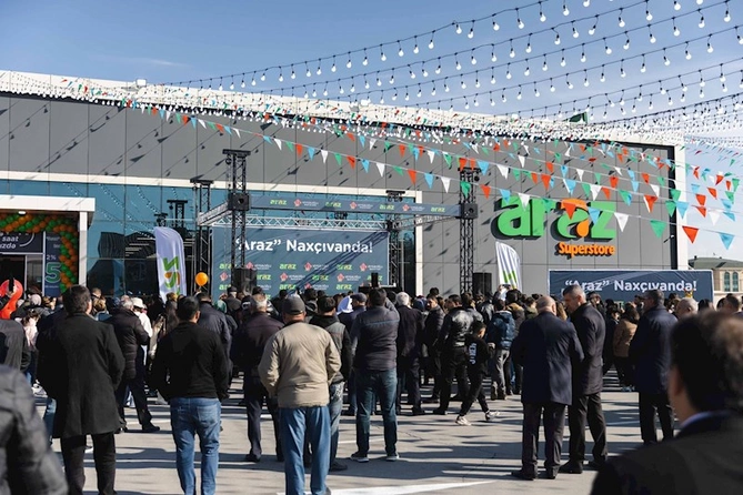Veysəloğlu Şirkətlər Qrupu Naxçıvanda silsilə market açılışlarını davam etdirir — FOTOLAR