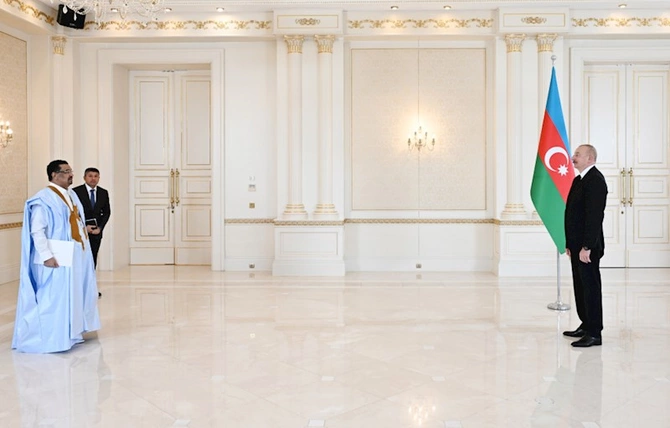 Prezident yeni səfirləri qəbul etdi — FOTOLAR (YENİLƏNDİ) Prezident yeni səfirləri qəbul etdi — FOTOLAR (YENİLƏNDİ)