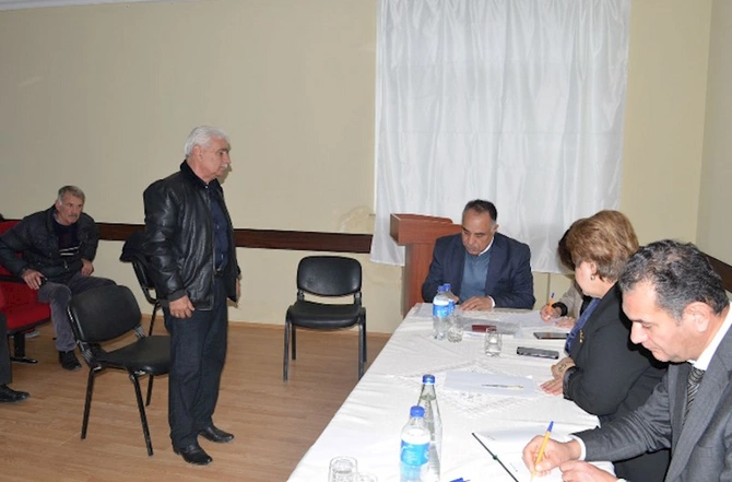 Tənzilə Rüstəmxanlı Neftçala rayonu Xıllı qəsəbə sakinləri ilə görüşdü — FOTOLAR Tənzilə Rüstəmxanlı Neftçala rayonu Xıllı qəsəbə sakinləri ilə görüşdü — FOTOLAR