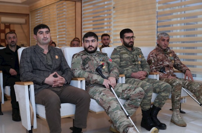 Bölgələrdə şəhid ailələri və müharibə əlillərinə növbəti mənzillər təqdim edilib — FOTOLAR