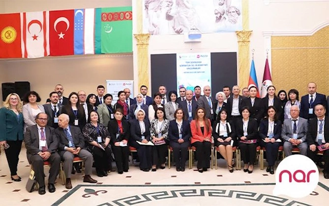 “Nar”ın dəstəyi ilə Azərbaycan dili və ədəbiyyatı üzrə beynəlxalq simpozium keçirildi — FOTOLAR “Nar”ın dəstəyi ilə Azərbaycan dili və ədəbiyyatı üzrə beynəlxalq simpozium keçirildi — FOTOLAR