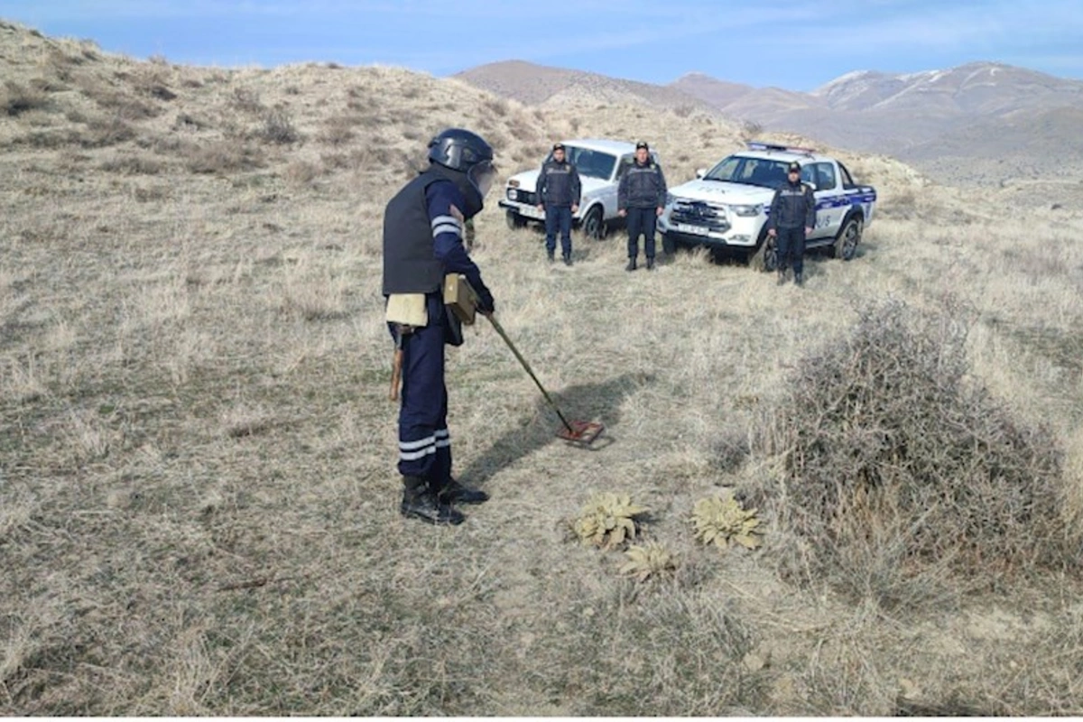 Şahbuzda hərbi sursat aşkar edildi — FOTOLAR