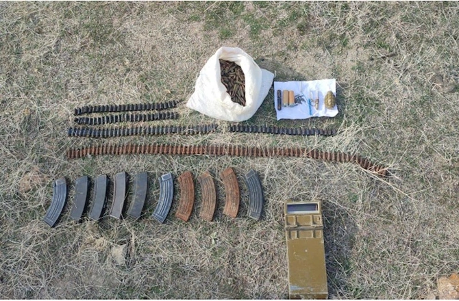 Şahbuzda hərbi sursat aşkar edildi — FOTOLAR Şahbuzda hərbi sursat aşkar edildi — FOTOLAR