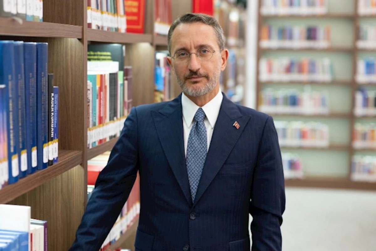 Rəqəmsal əsrdə həqiqət uğrunda mübarizə