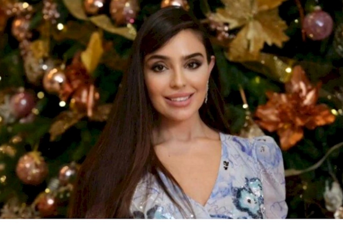 Leyla Əliyeva Eminin anası və əkizləri ilə — FOTO