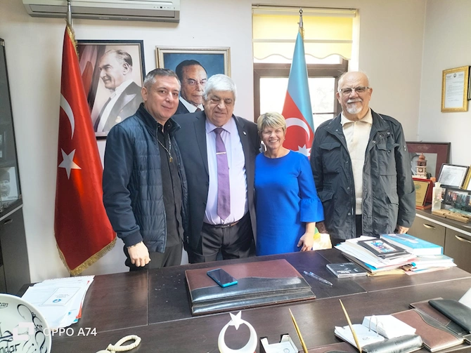 AKP nümayəndələri Heydər Əliyev Mədəniyyət Mərkəzində — FOTOLAR