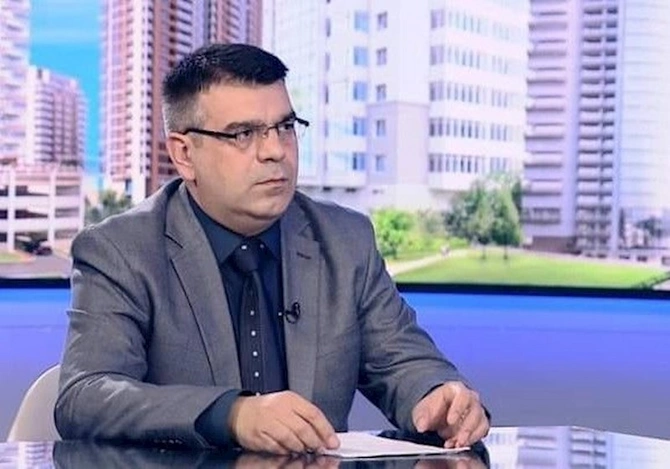 Yaşadığı yer üzrə qeydiyyata düşmək istəyən şəxslər nə etməlidirlər? Yaşadığı yer üzrə qeydiyyata düşmək istəyən şəxslər nə etməlidirlər?