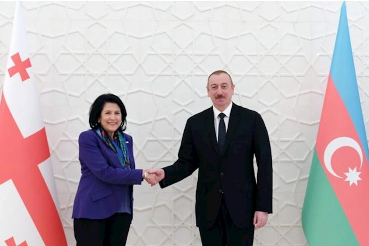Gürcüstan Prezidenti İlham Əliyevi təbrik etdi