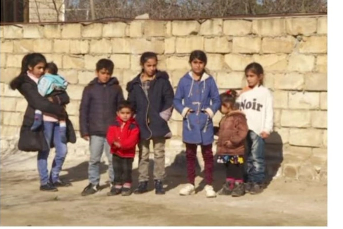 Evdən 5 uşaq məktəbə getməlidir, ancaq biri gedir — 10 uşaq atası DANIŞDI
