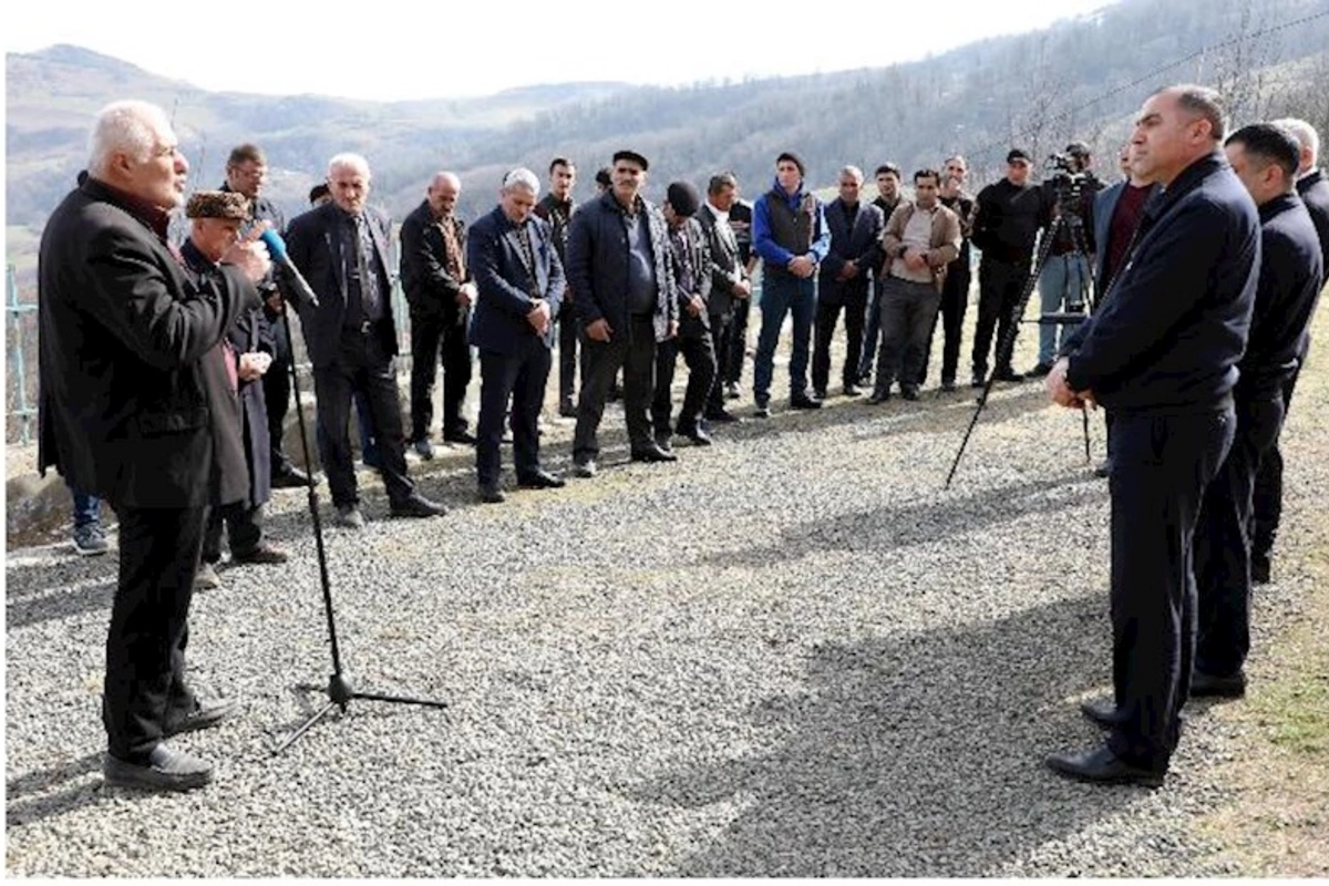 Qələbin kəndində Açıq mikrofon aksiyası keçirildi — FOTOLAR