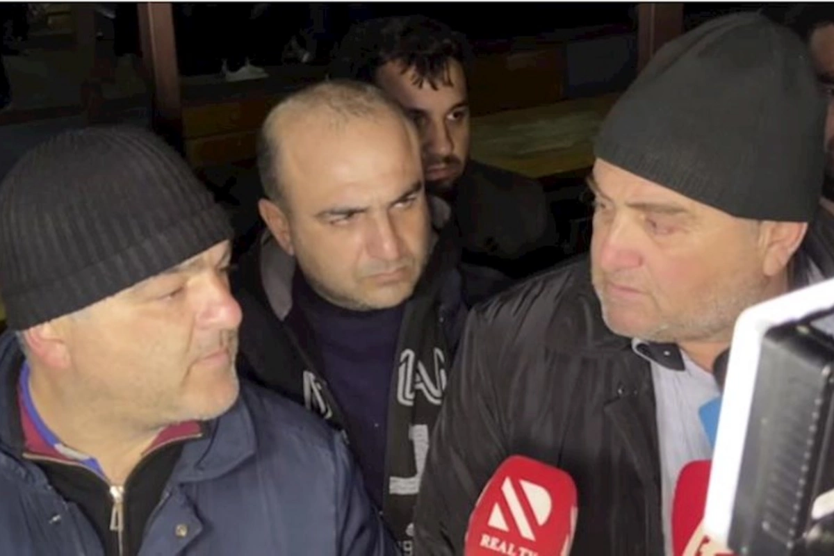 Dedim, ay bala, bunu dəlixanaya qoyun — VİDEO