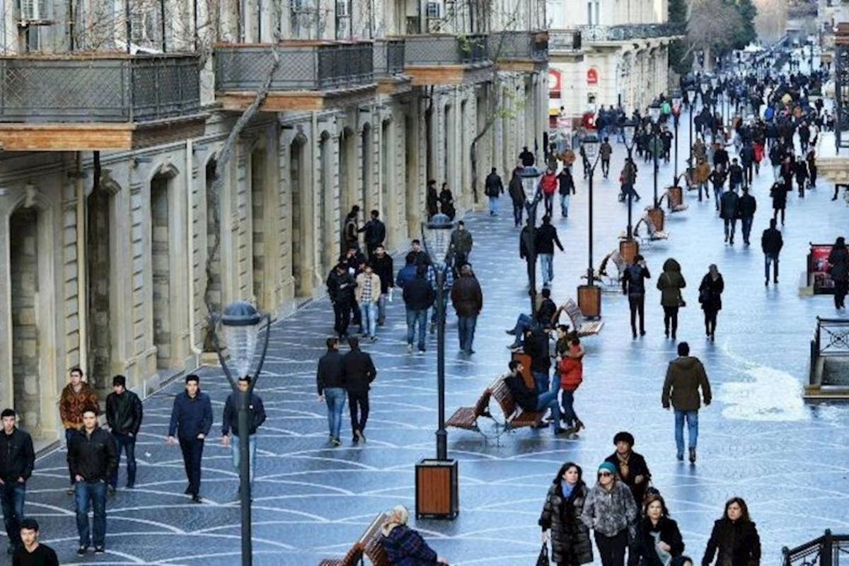 Ötən il işsizlərin sayı 3,9 min nəfər azalıb