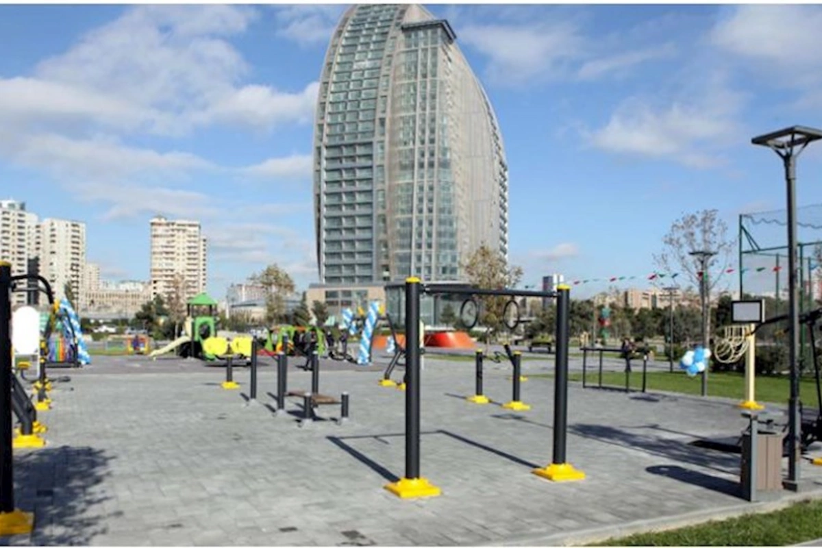 Bakıda 61 yaşlı kişi Sevgililər parkında qışqırdı, həbs edildi