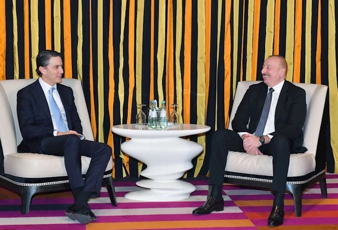 Prezident Münxendə ABŞ Prezidentinin xüsusi koordinatoru ilə görüşdü — FOTOLAR Prezident Münxendə ABŞ Prezidentinin xüsusi koordinatoru ilə görüşdü — FOTOLAR