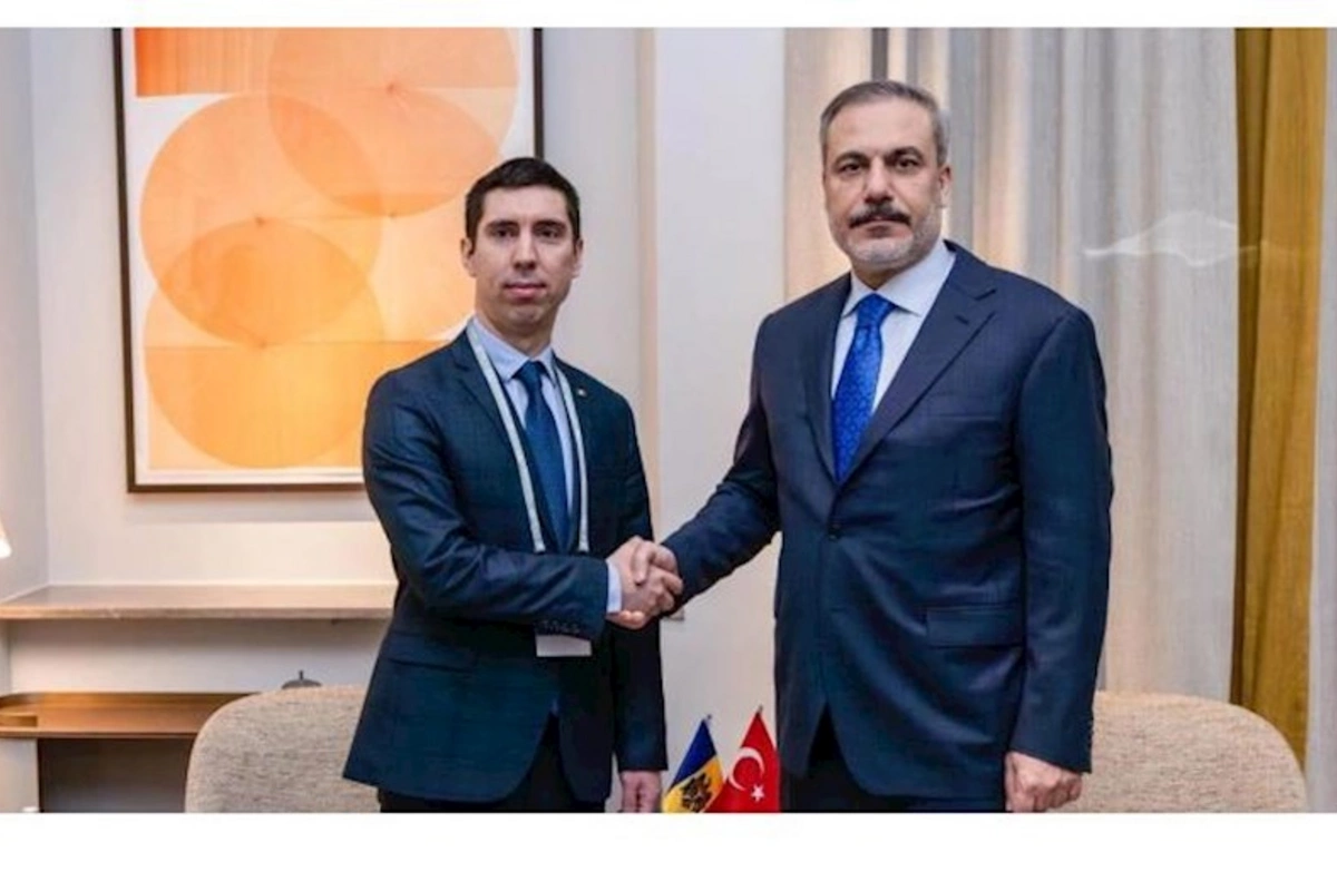 Hakan Fidan moldovalı həmkarı ilə görüşdü
