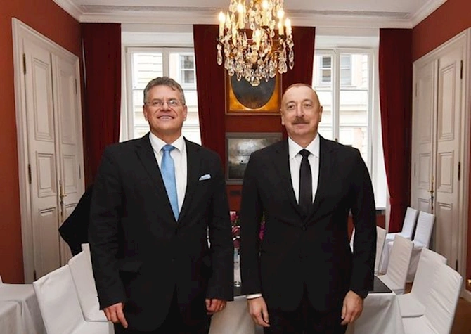 Münhendə Prezident İlham Əliyev ilə Avropa Komissiyasının icraçı vitse-prezidentinin görüşü olub — FOTO