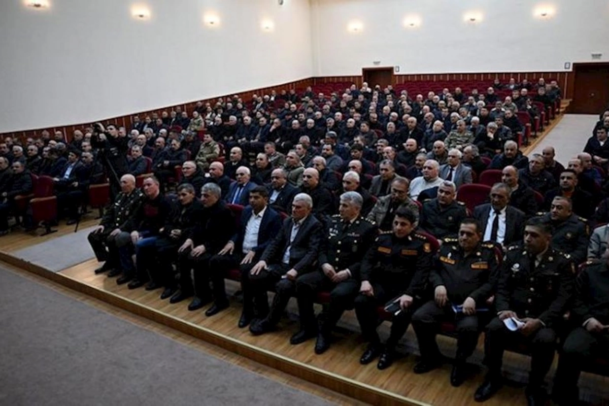 Xüsusi təyinatlı təhsil müəssisələrinə qəbulla bağlı görüş keçirildi