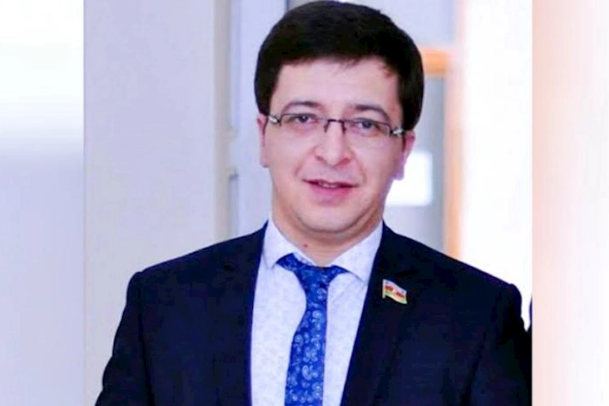 “Burada nə danışsalar da, öz “boss”larına real vəziyyəti deyirlər” — Elşən Musayev