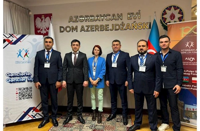 Varşavada Azərbaycan-Polşa Gənclərinin Qarabağ Forumu reallaşdı — FOTOLAR