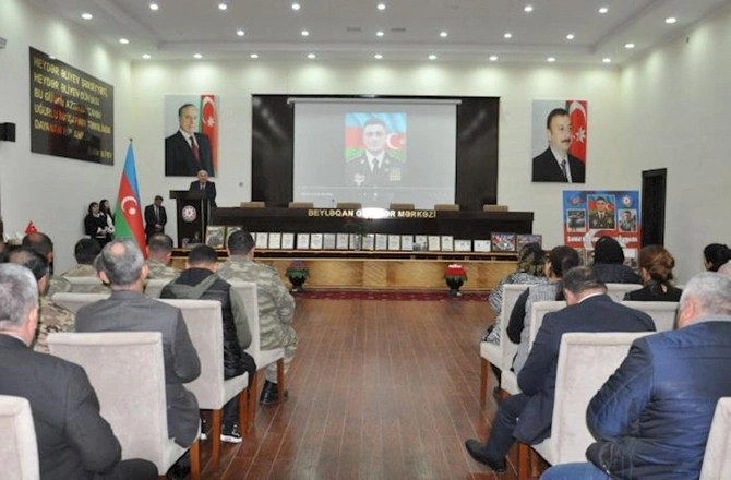 Şəhidimizin “Azərbaycan Bayrağı” ordeni övladına verildi — FOTOLAR