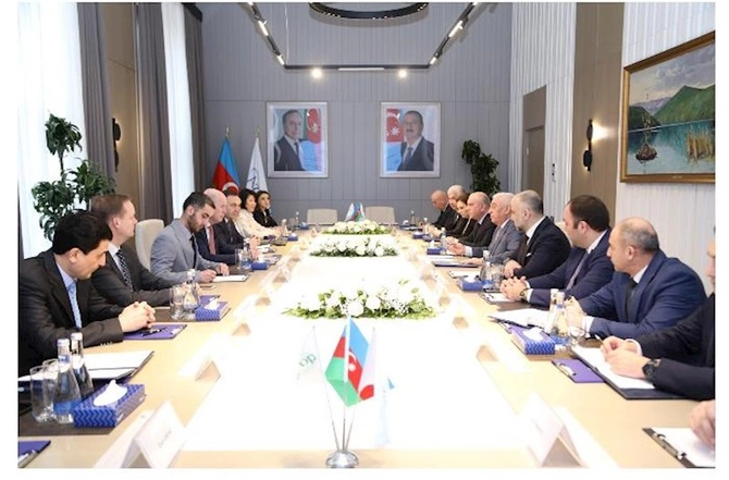 “AzərEnerji” və BP arasında Memorandum imzalandı — FOTOLAR