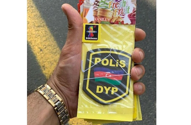 DYP-dən bu aksesuarlardan istifadə edənlərə xəbərdarlıq — FOTO DYP-dən bu aksesuarlardan istifadə edənlərə xəbərdarlıq — FOTO