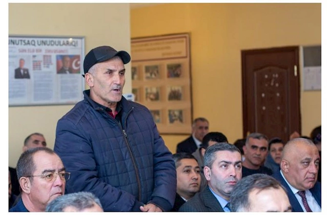 Sevindik Hətəmov Yolüstü kənd sakinləri ilə səyyar qəbul keçirdi — FOTOLAR
