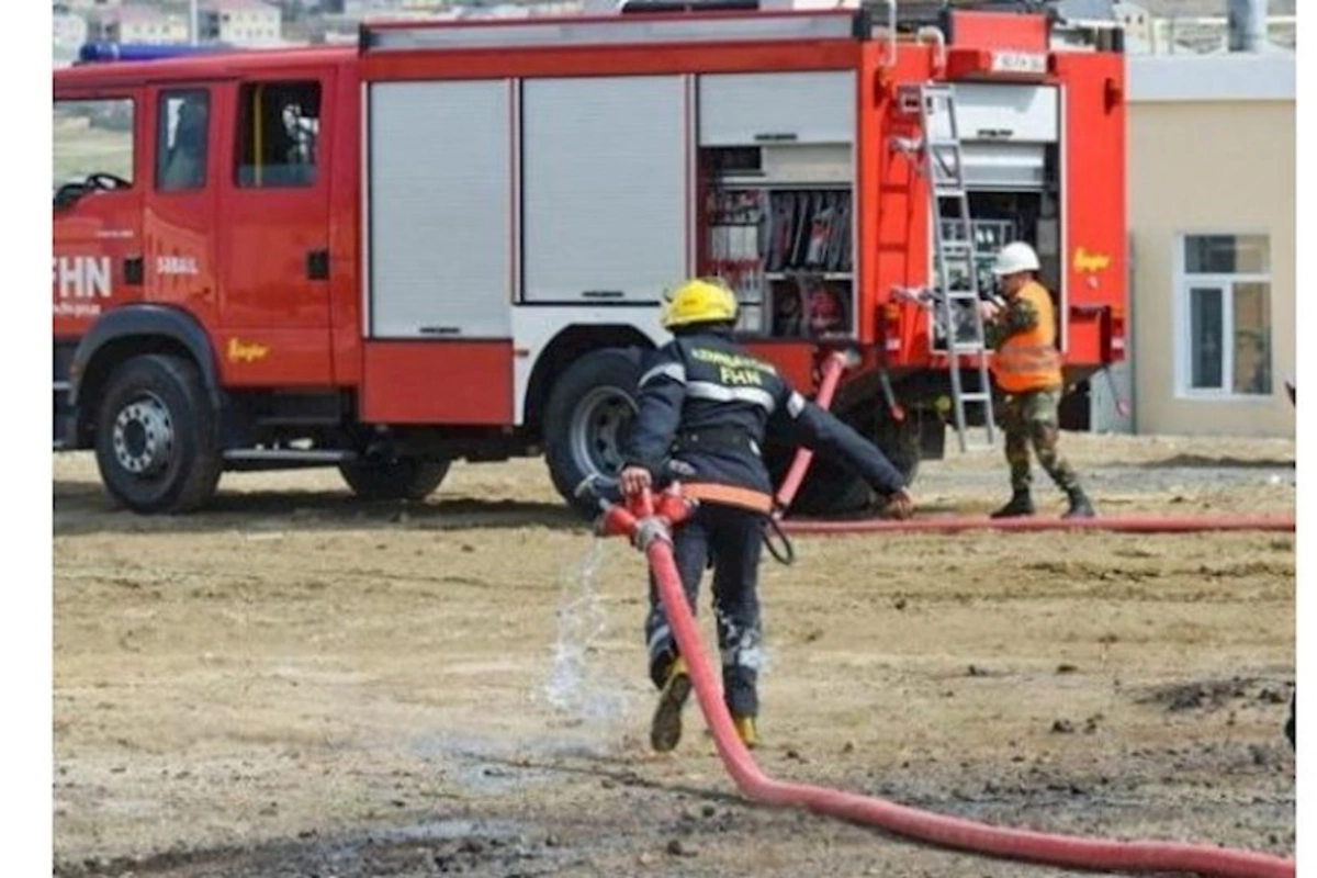 Sumqayıtda yanğın: 8 nəfər bina sakini təxliyə edilib