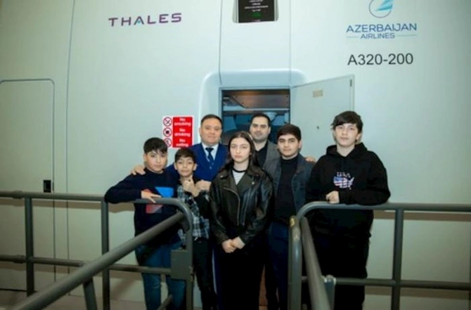 Şəhid övladları Pilotların Hazırlığı Mərkəzini ziyarət etdilər — VİDEO/FOTO
