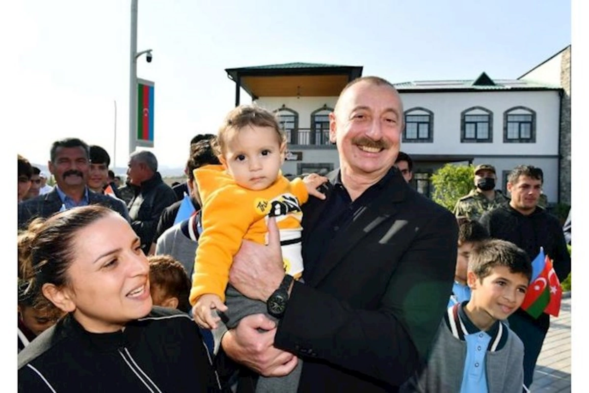 10-cu övladına İlham Əliyevin adını verdi — EKSKLÜZİV
