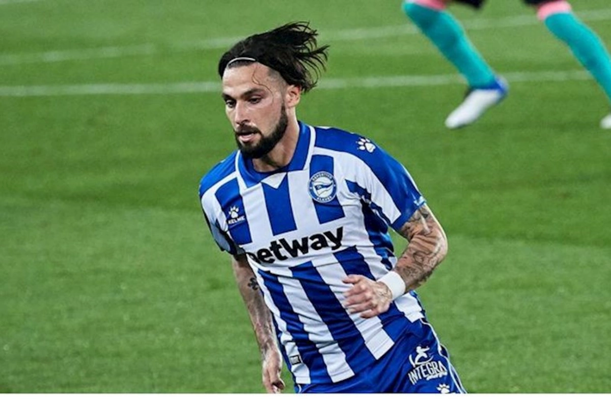 Keçmiş ispaniyalı futbolçu müsəlman oldu