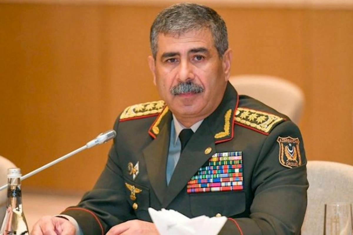 Zakir Həsənov Türkiyəyə getdi