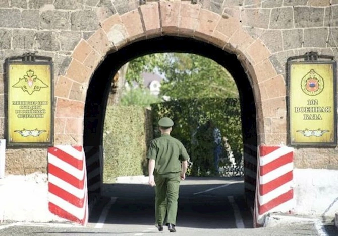 ABŞ Ermənistan əhalisini təcrübə dovşanı kimi istifadə edir