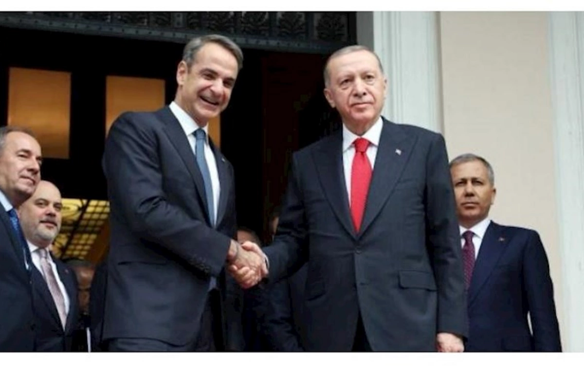 Miçotakis Ərdoğanı təbrik etdi