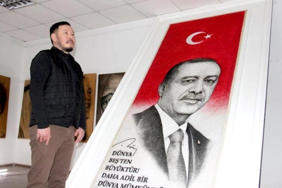 Qırğız rəssamdan Ərdoğana HƏDİYYƏ