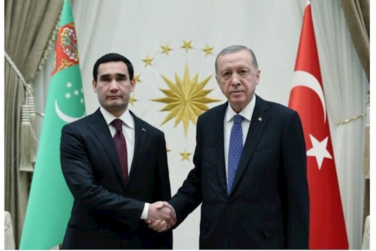 Ərdoğana “Türkmənistanın fəxri ağsaqqalı” adı verildi