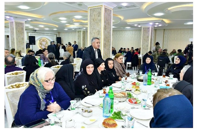 Abşeronda şəhidlərimiz anıldı, müalicə alan qazilərimizə baş çəkildi — FOTOLAR