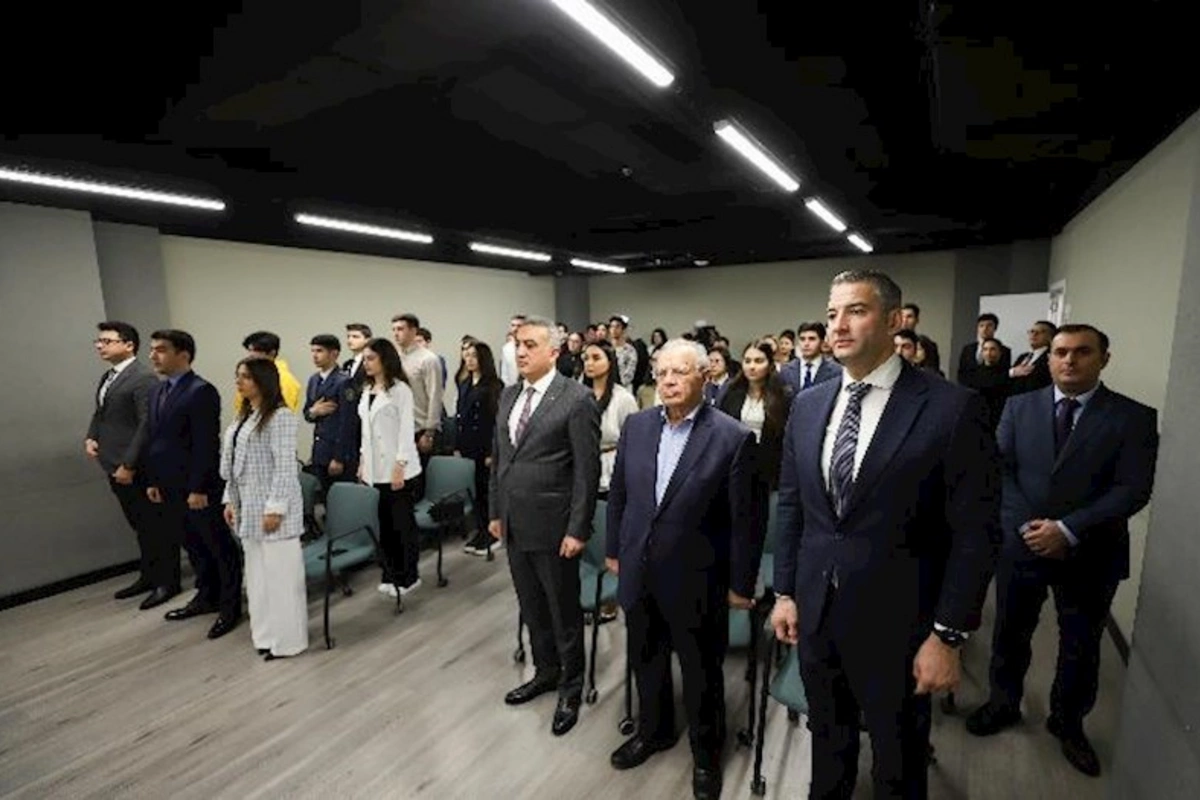 Hüquqşünas tələbələr üçün “Biz gələcəyin vəkilləriyik” adlı qış məktəbinin açılış mərasimi keçirilib — FOTOLAR