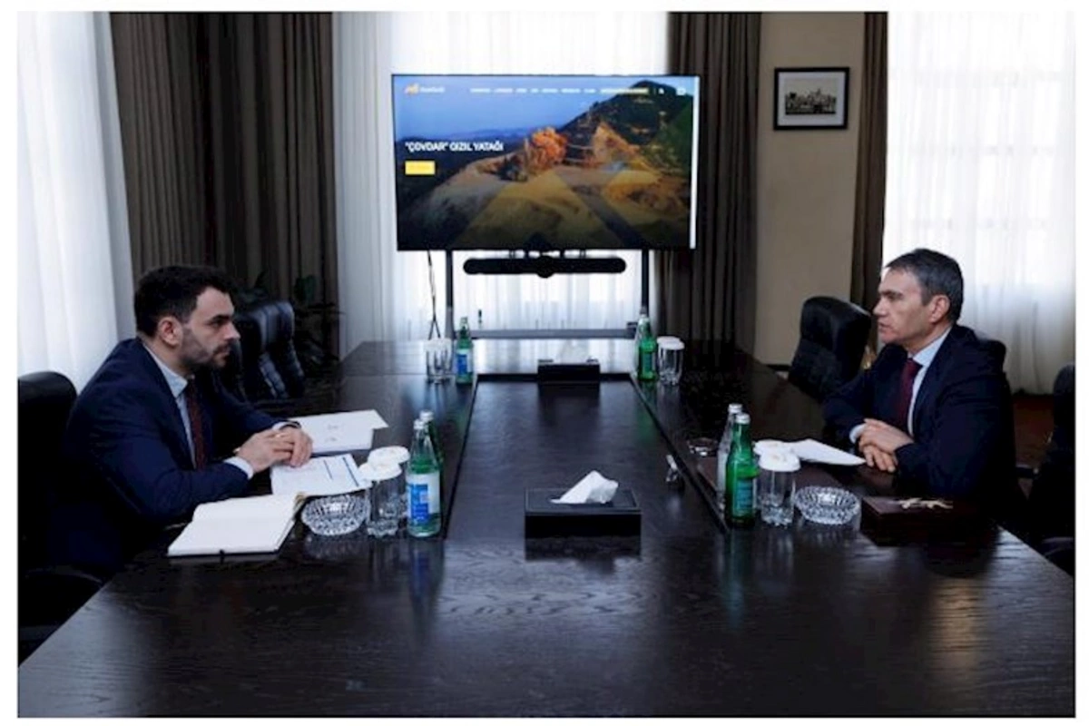 “AzerGold”un rəhbəri “Yüksəliş”müsabiqəsinin qalibi ilə görüş keçirdi