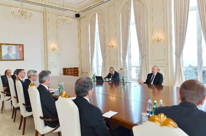 Prezident Alman İqtisadiyyatının Şərq Komitəsinin sədrini qəbul etdi — FOTOLAR (YENİLƏNİB)