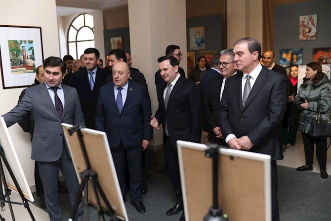 Gəncədə Gəncliyin səsi festivalı çərçivəsində sərgi keçirilib — FOTOLAR