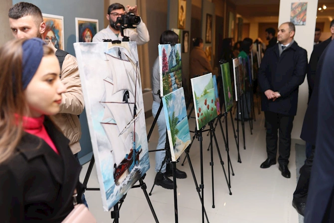 Gəncədə Gəncliyin səsi festivalı çərçivəsində sərgi keçirilib — FOTOLAR