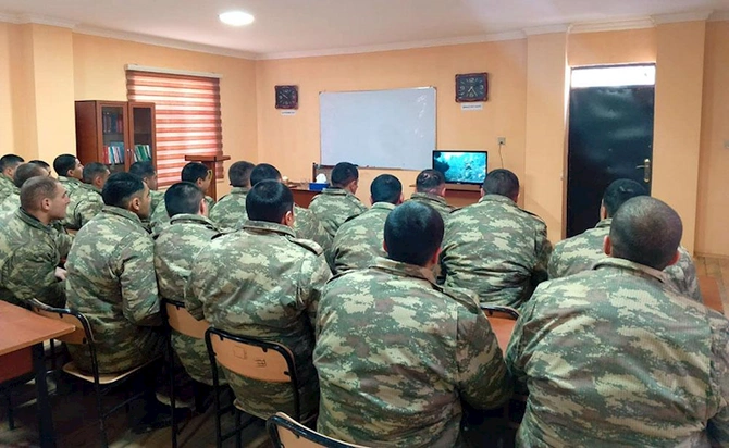 Hərbi qulluqçuların mənəvi-psixoloji hazırlığı daim yüksək səviyyədə saxlanılır Hərbi qulluqçuların mənəvi-psixoloji hazırlığı daim yüksək səviyyədə saxlanılır