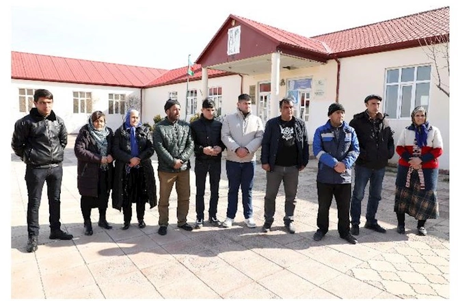 Həftənin ilk Səyyar qəbul otağı Qızılburun kəndində quruldu — FOTO